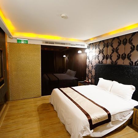 荷村 Motel Wuqi Bagian luar foto