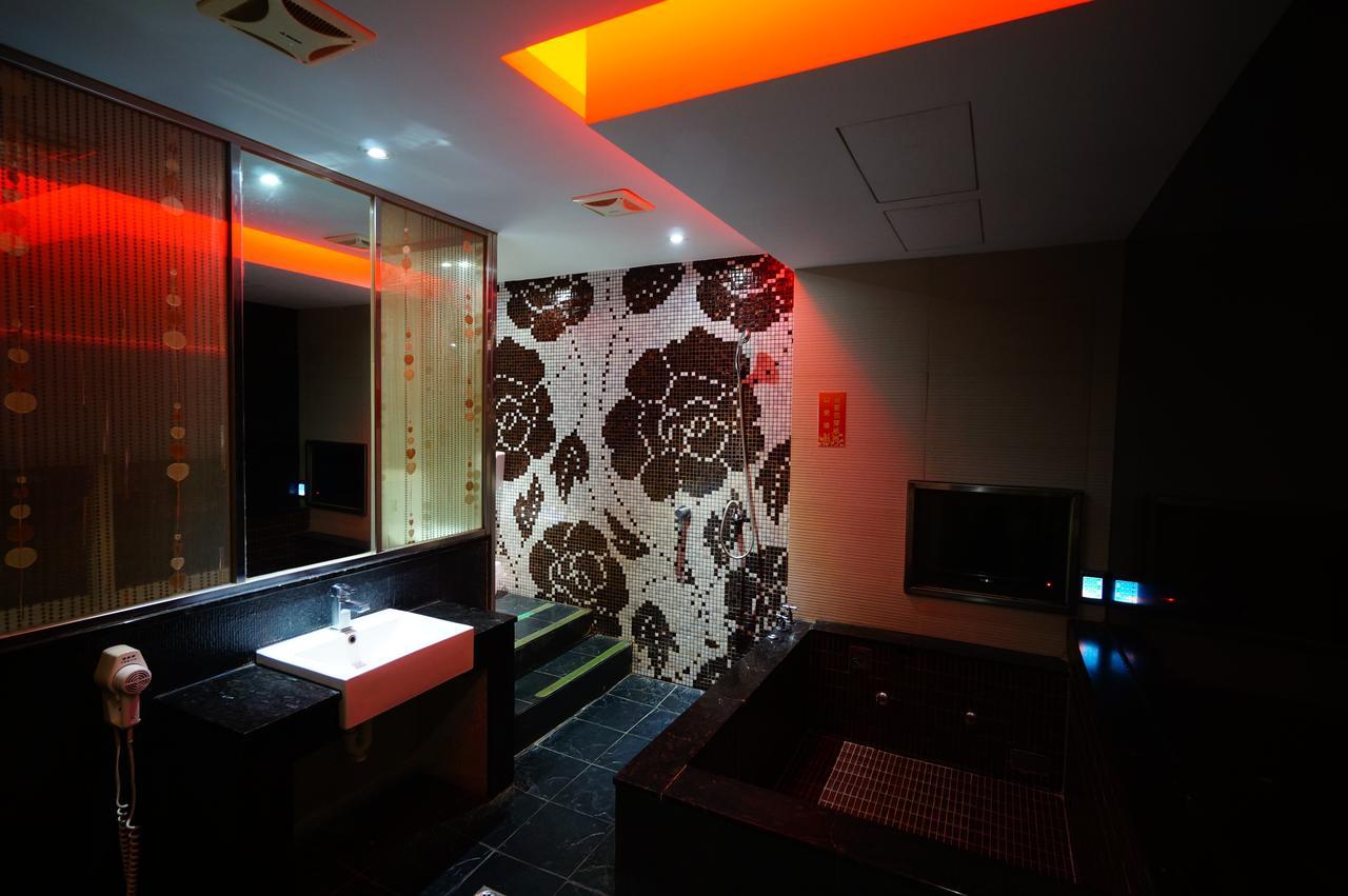 荷村 Motel Wuqi Ruang foto